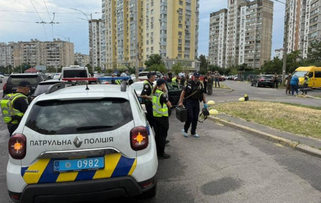В Киеве застрелили мужчину прямо в его автомобиле: полиция ищет убийцу