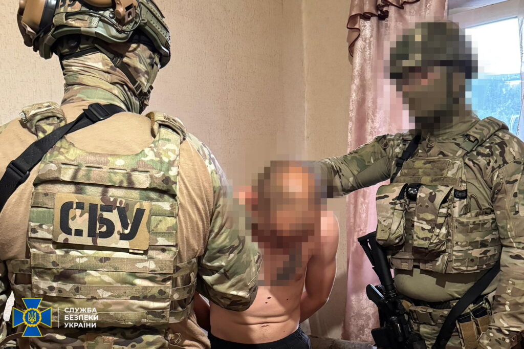 Готували вибухи проти ЗСУ: в Україні спіймали шістьох “кротів” ФСБ