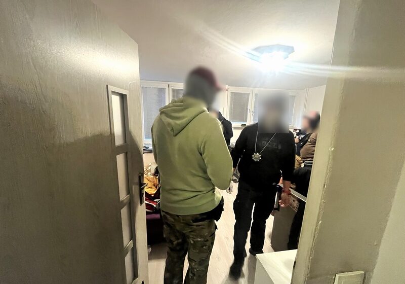 Ukrainian youths arrested in Poland for “Bandera” slogans and flags
