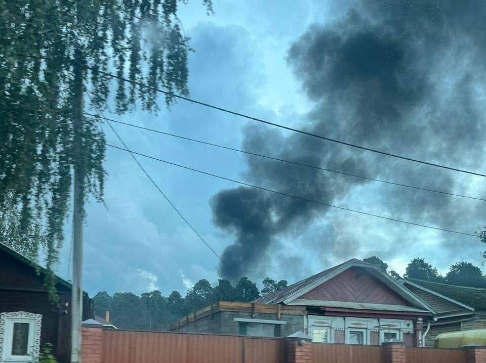 A major pipeline supplying fuel to Moscow is on fire in Russia