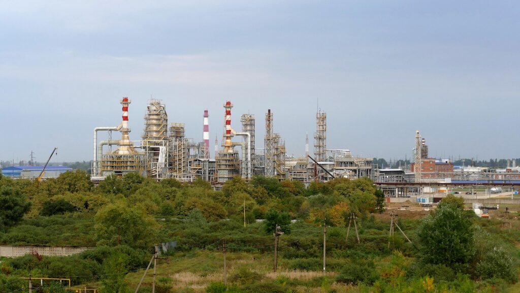 Defense forces hit two important oil refineries in Russia