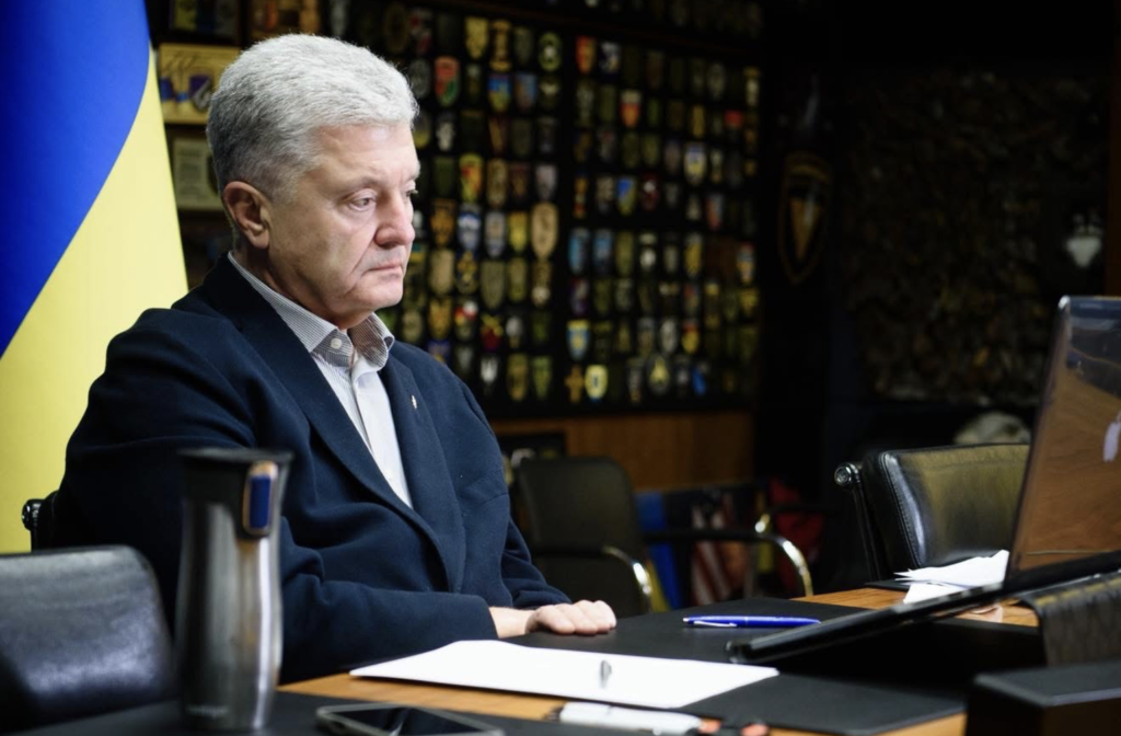 Poroshenko explained what security guarantees for Ukraine should be at the extraordinary EPP summit