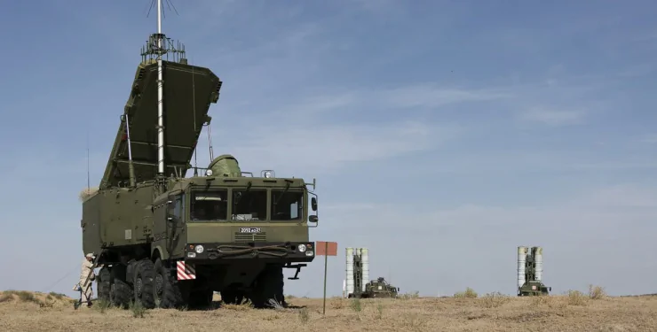 Провал ППО Росії: український дрон знищив надсекретну РЛС “Єнісей” у Криму