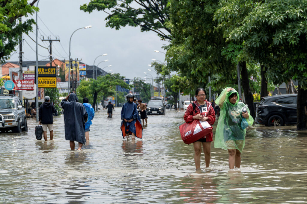 Bali hit by worst floods in decades: 14 dead, hundreds evacuated