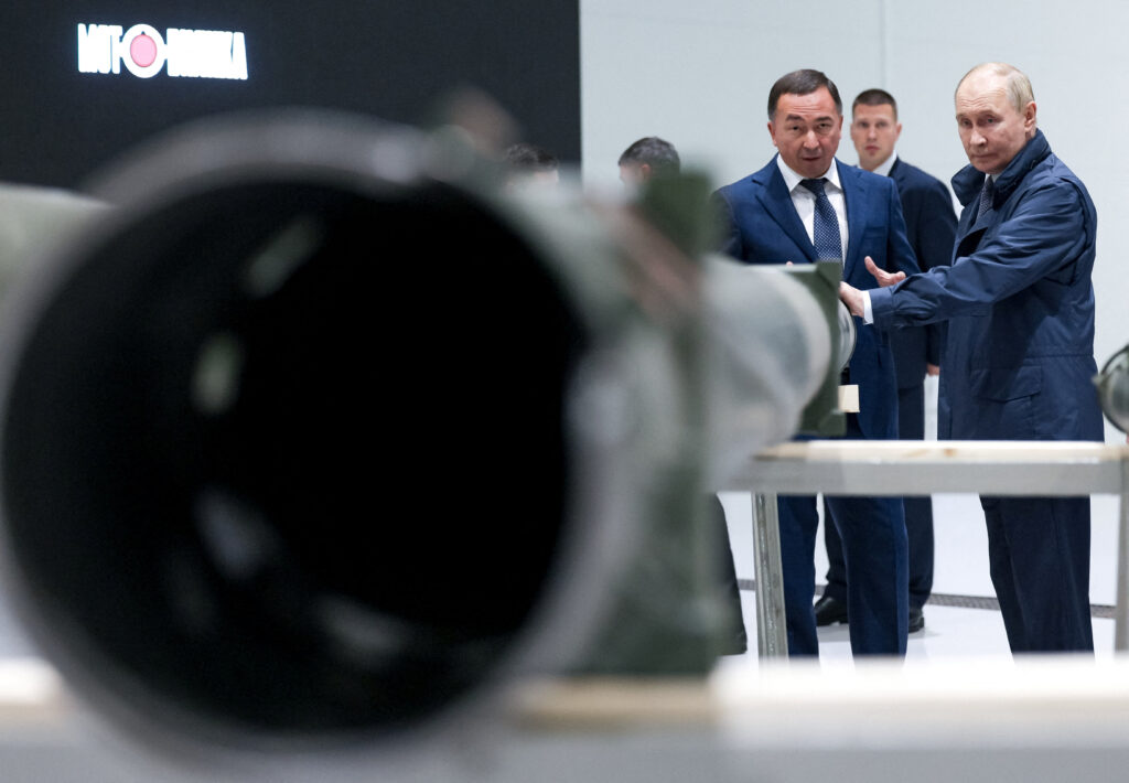 Playing cops: why Putin threatens to deploy missiles against Europe