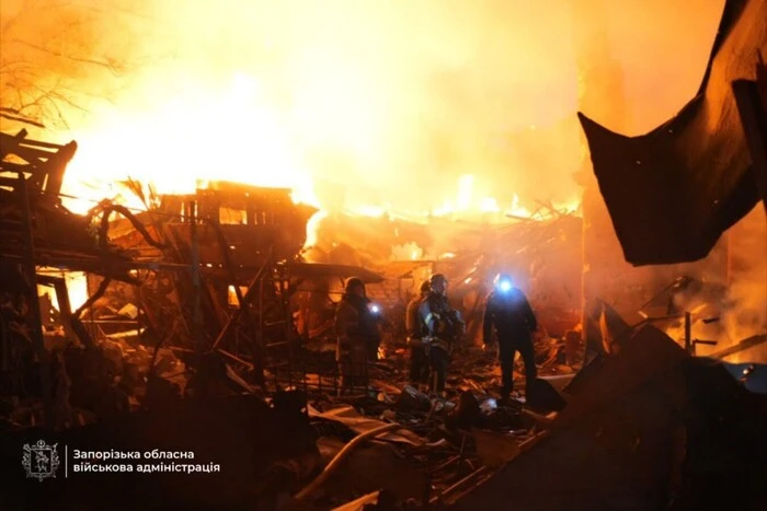 Росія завдала масованого удару по Запоріжжю: десятки влучань, є жертви