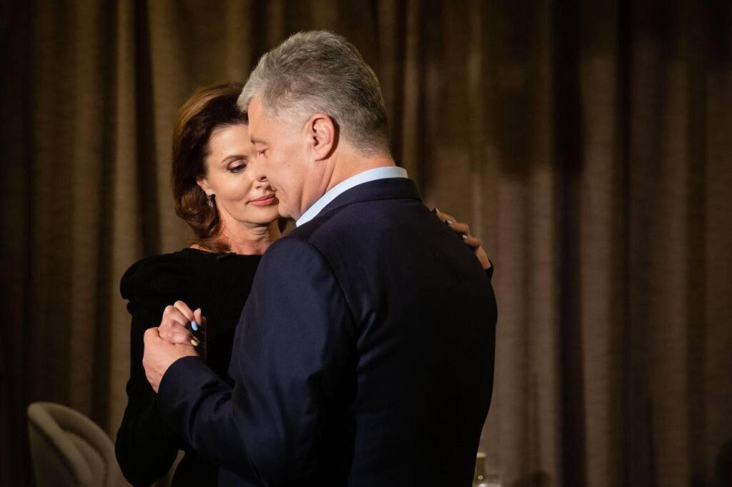 “Happy Because We’re Together”: Poroshenko Affectionately Congratulates His Wife on Their 41st Wedding Anniversary