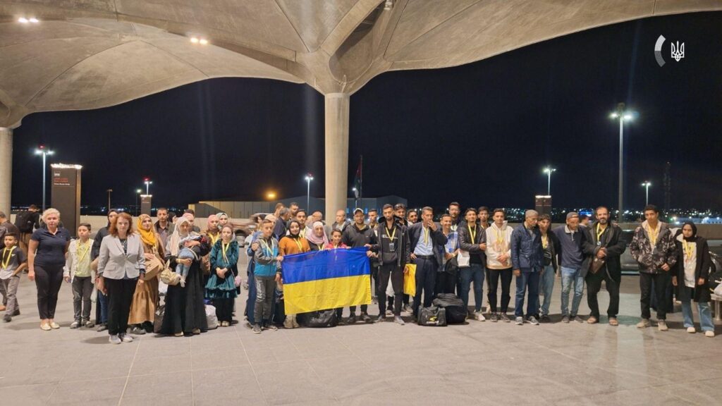 Ukraine evacuated from combat areas in Gaza: 48 citizens were returned