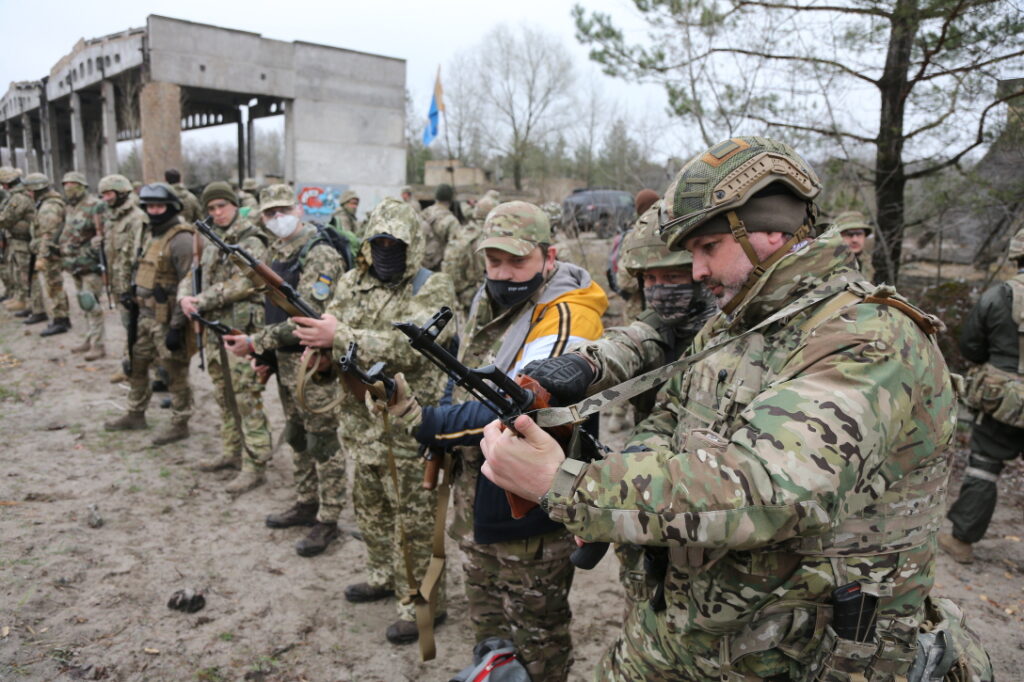Мобілізація в Україні: чи вистачає людей для великого контрнаступу