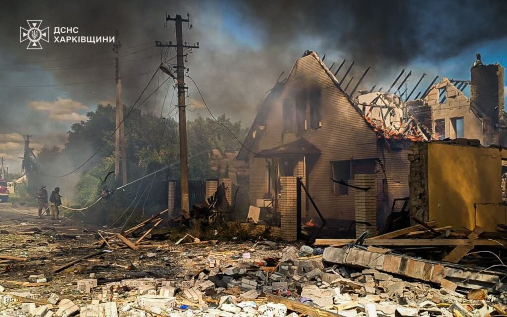 Russians launch combined strike on Borova in Kharkiv region: one dead and injured