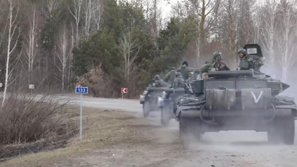 Russia is moving troops to EU borders: Finnish Defense Minister warns