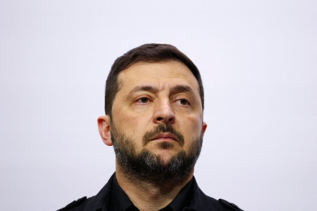 Bags of cash and a golden toilet: how Zelensky’s government was shaken by a large-scale corruption crisis