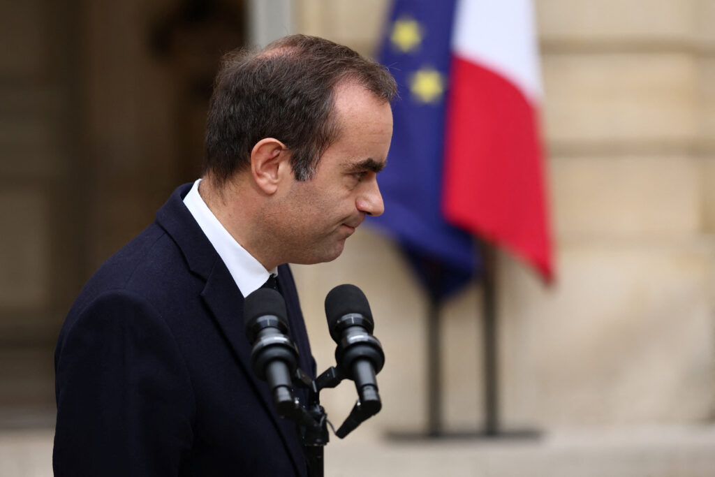 After 27 days in office: French Prime Minister Sebastien Le Corneille resigns