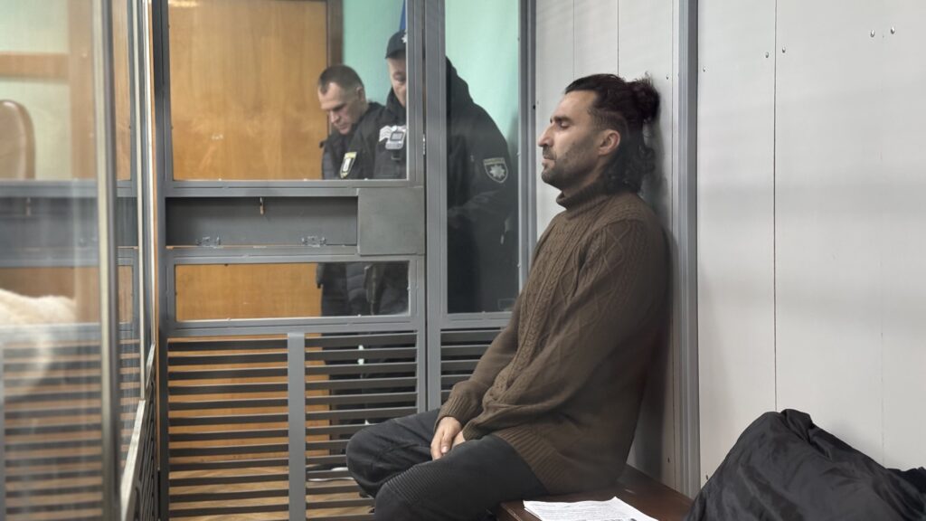 Case of beating of cyclist in Kyiv: Mercedes driver’s preventive measure changed