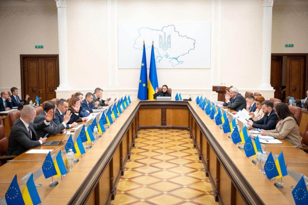 Ukraine launches assistance program to help manage difficult winter conditions: details