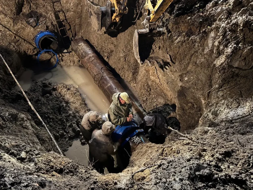 “The largest accident in decades”: part of Lviv has been without water for three days