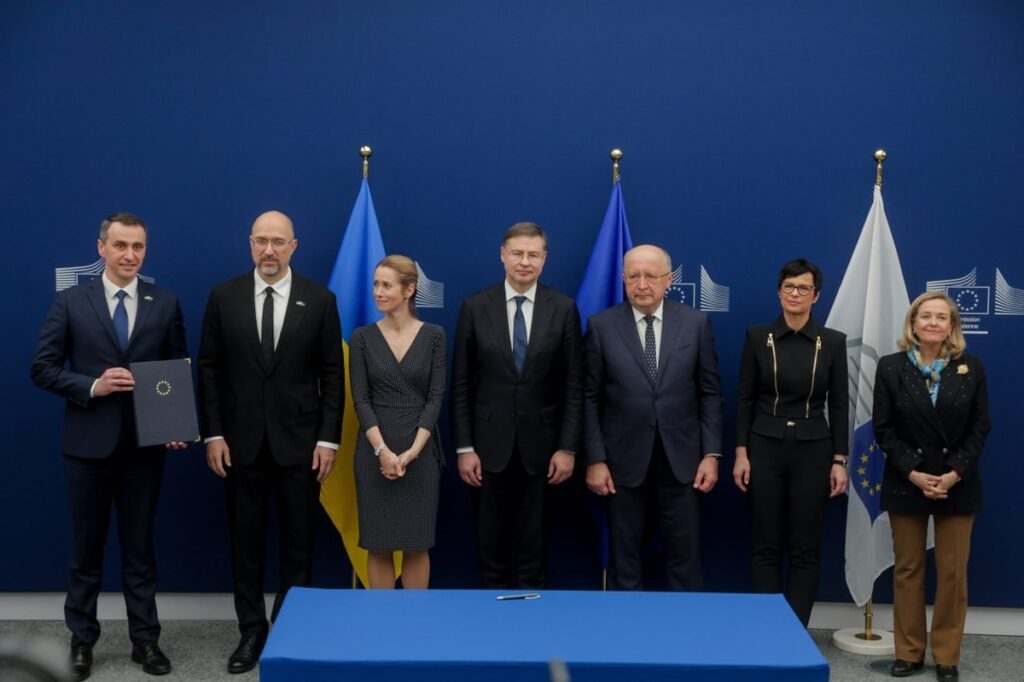 Єврокомісія ініціювала переговори щодо приєднання України до космічних програм