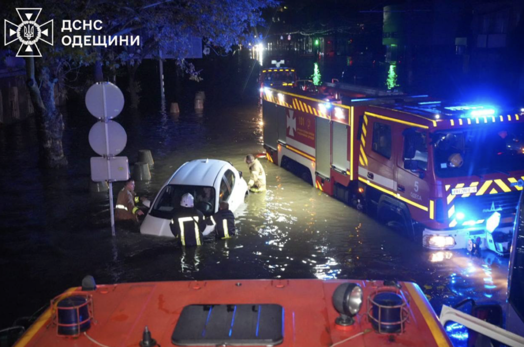 10 people died in Odessa due to bad weather.