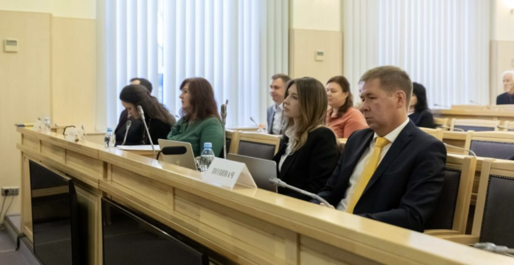Lawyer Novikov in the Supreme Court: The public has seen evidence of falsified sanctions against Poroshenko.