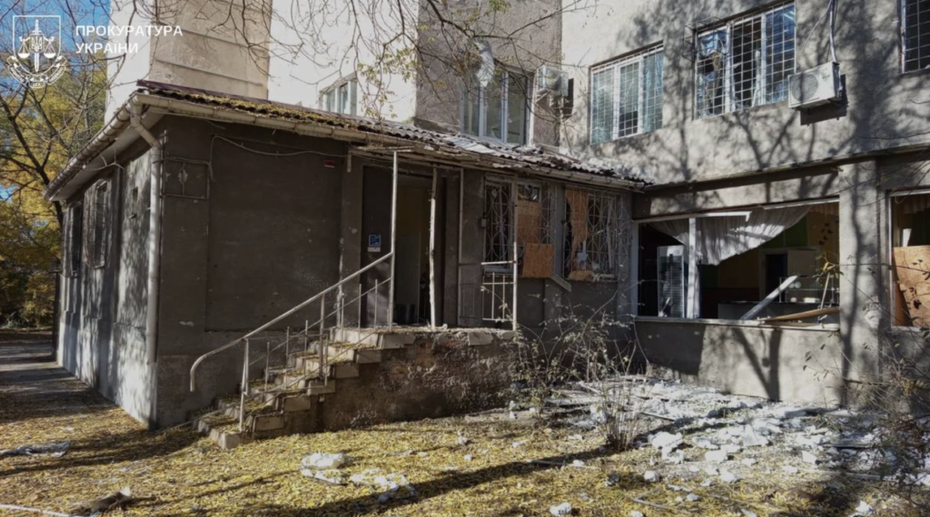 Russian troops shelled a hospital in Kherson, wounding four people, including a child.