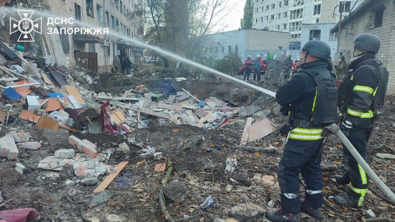 A hellish night in Zaporizhia: the enemy struck with ballistics and drones, a dormitory was destroyed, many injured