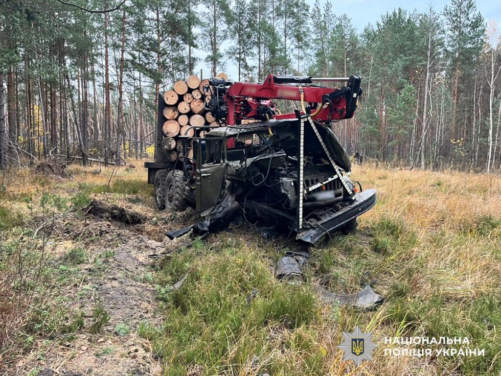 Two cars exploded with explosive devices in Zhytomyr region, five people died