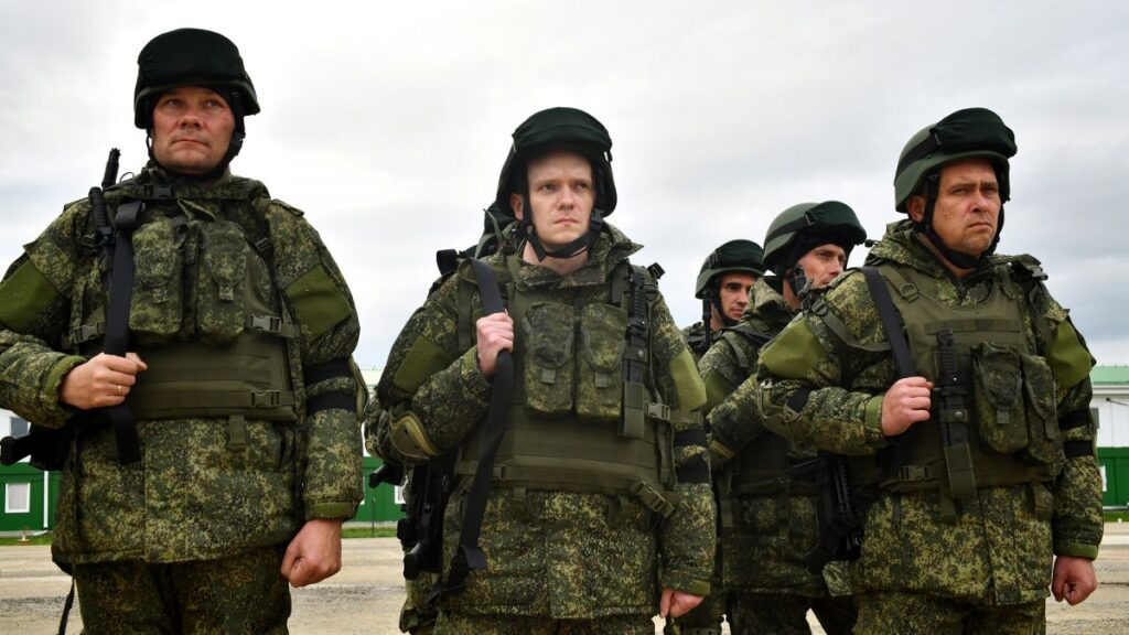 У Росії формують підрозділи резервістів для захисту НПЗ і боротьби з дронами