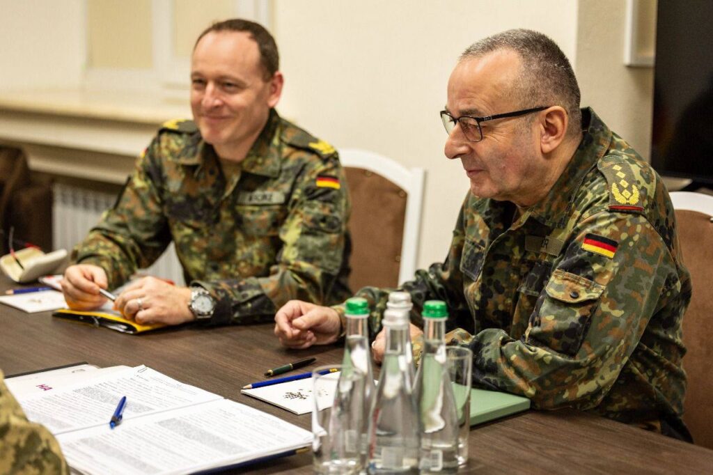 Україна розраховує на нову допомогу Німеччини: деталі зустрічі