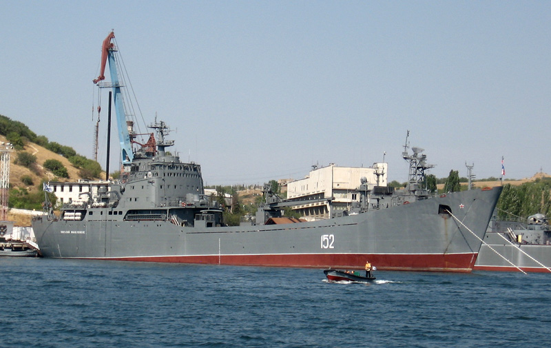 The Ukrainian Armed Forces hit the “Tapir”: what is known about the damage to the Russian landing ship