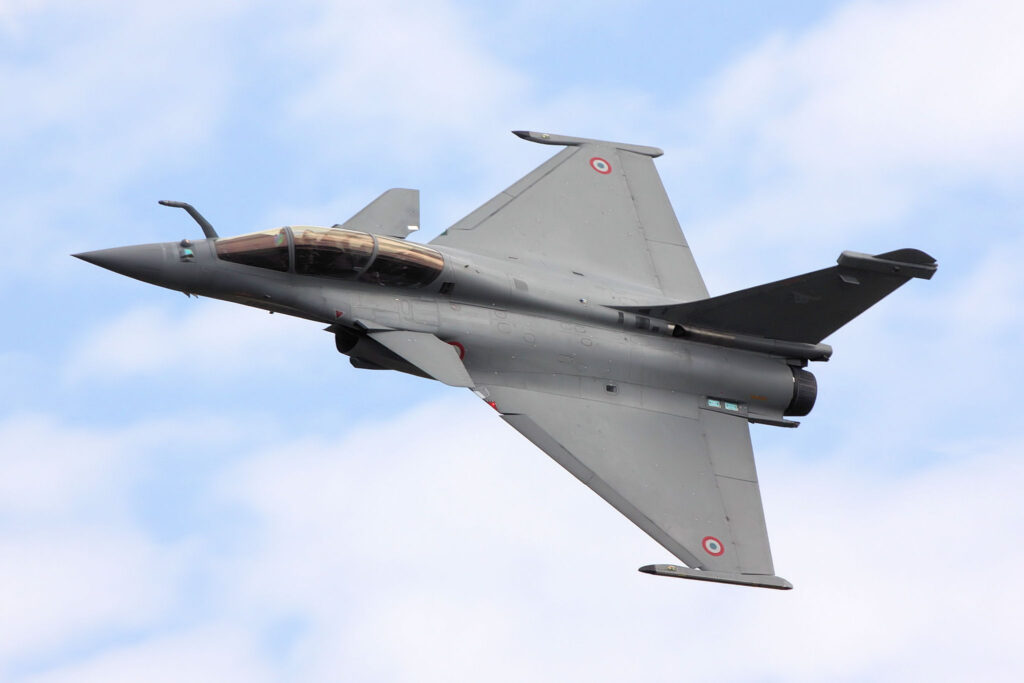 Ukraine to Acquire 100 French Rafale Fighters: Capabilities and Significance for the Armed Forces