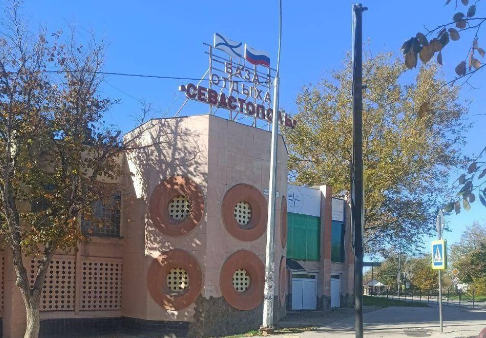 In Crimea, Russians are using recreation centers for military needs: what is known
