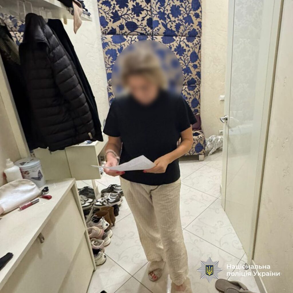 Елітна нерухомість та мільйони доларів готівкою: у Дніпрі затримали начальницю екоінспекції за незаконне збагачення
