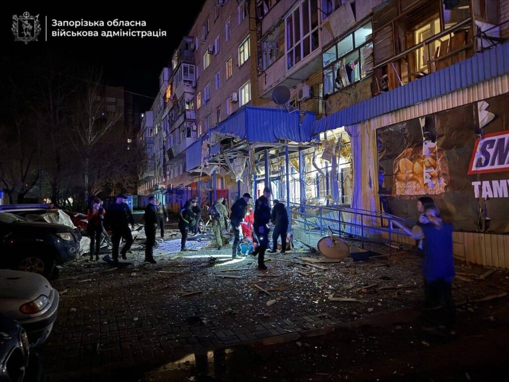 Russians attacked a residential area in Zaporizhia: five civilians injured, there is destruction