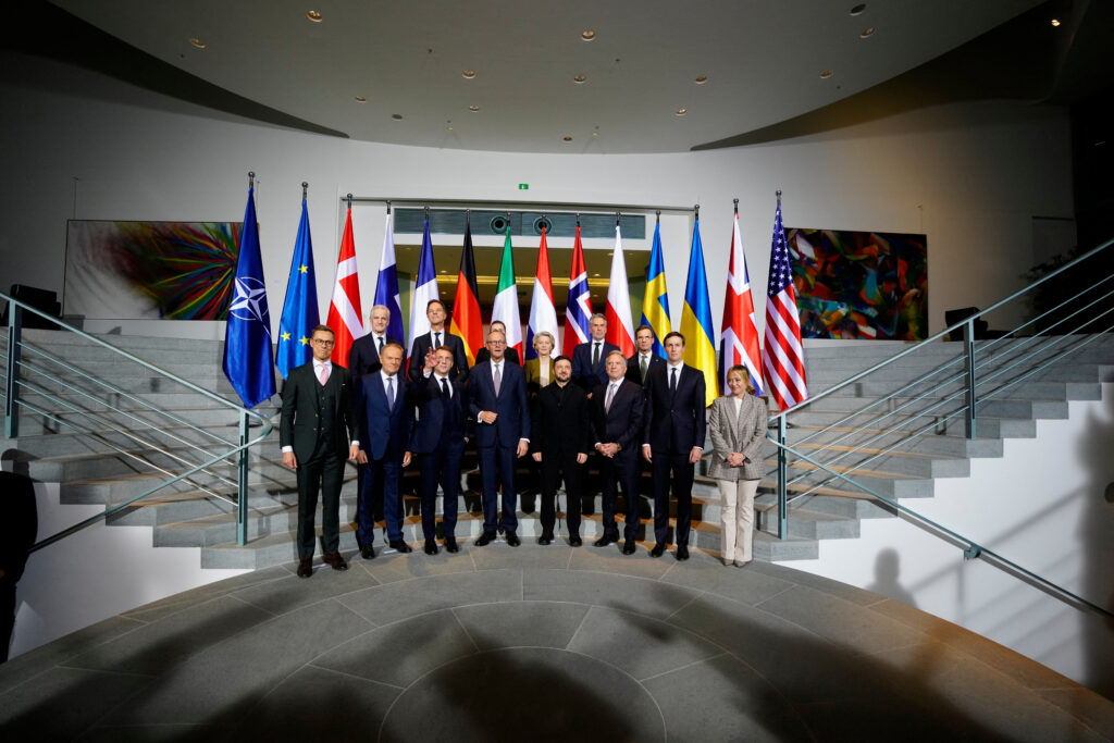 EU seeks representative for talks with Putin: Merkel and Draghi among candidates