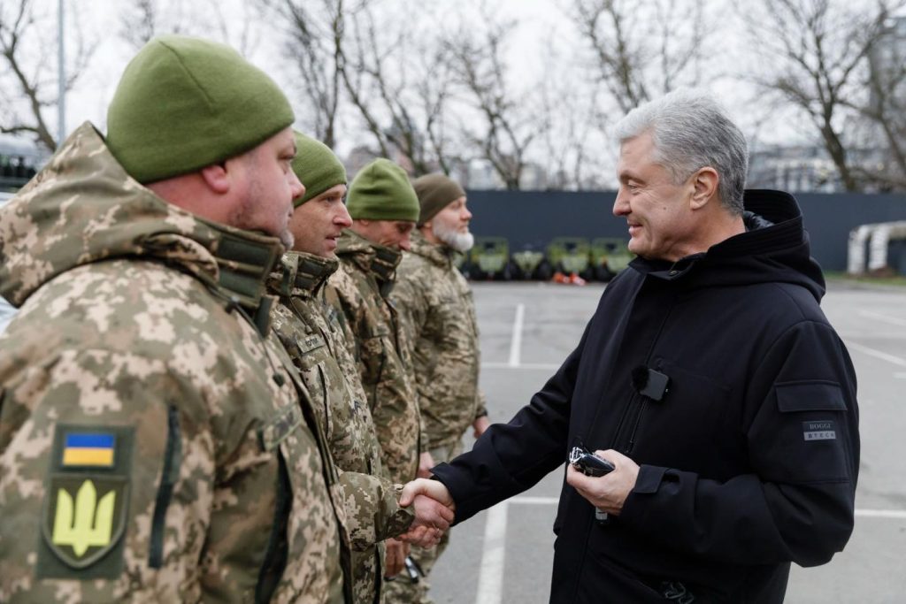 Poroshenko handed over four more Ai-Petri systems to the military, as is known
