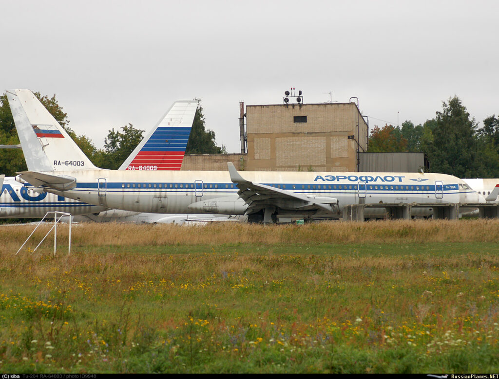 Russia is returning old planes to service due to fleet shortage