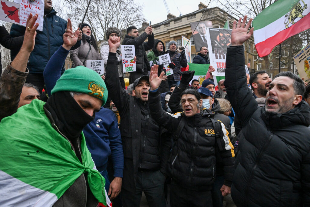 Anti-government protests in Iran: death toll reaches 116, communications and internet access remain limited