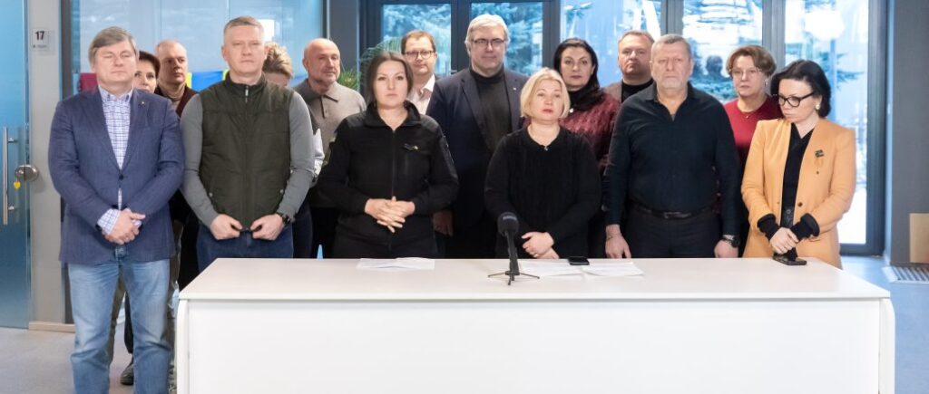 Think about protecting the state, not about elections: Eurosolidarity calls on Zelensky to lift illegal sanctions against Poroshenko