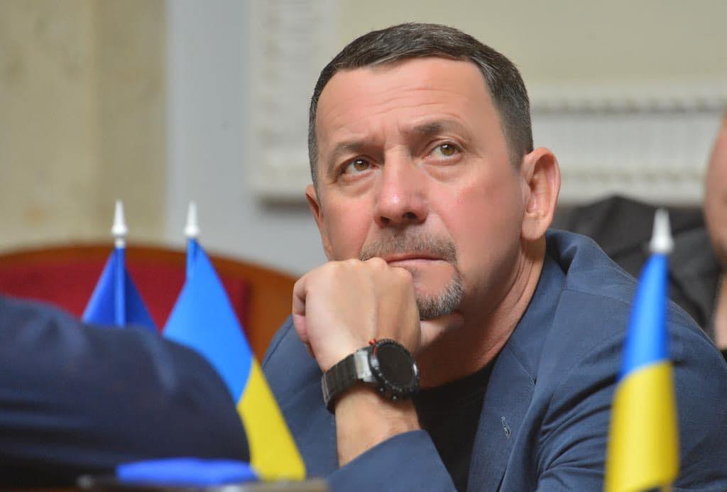 The wife of Kisel’s “servant” transferred the house near Kyiv to her daughter, after the deputy was served with suspicion – investigation