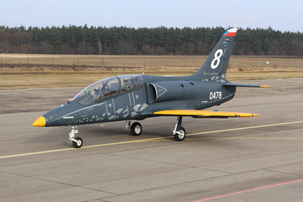 L-159 manufacturer offers Ukraine an alternative aircraft