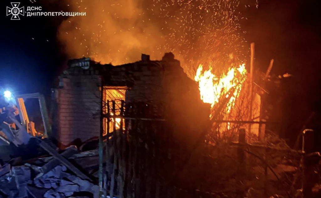 РФ атаковала дронами Днепропетровскую область: двое погибших в Синельниковском районе, есть раненая