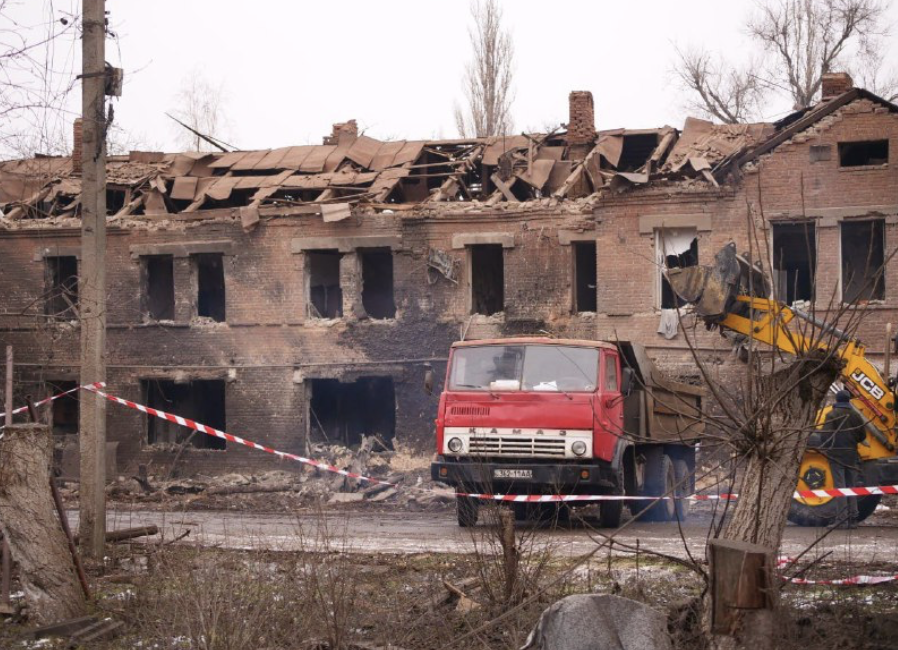 У Кривому Розі кількість постраждалих через російську атаку зросла до 12, серед них — дворічна дитина