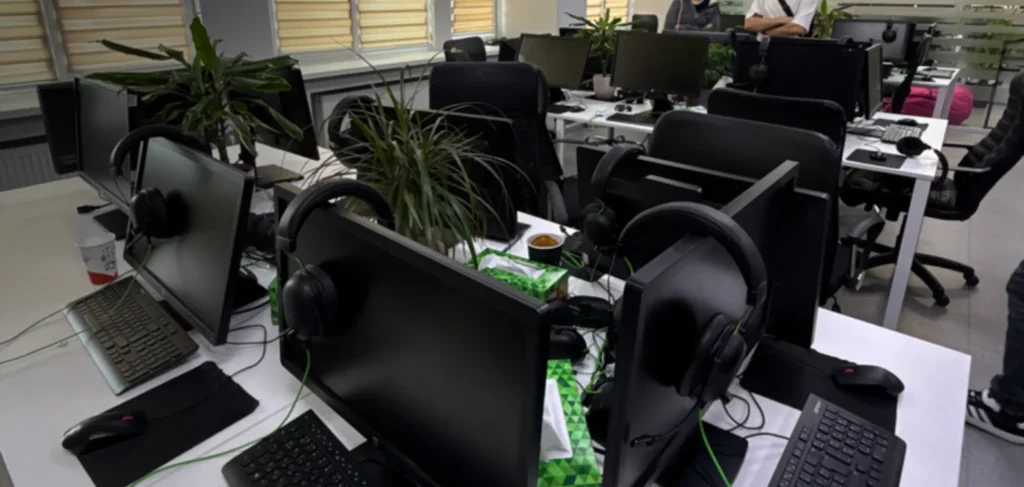 An international network of call centers was exposed in Kyiv: the suspects defrauded thousands of Turkish and EU citizens