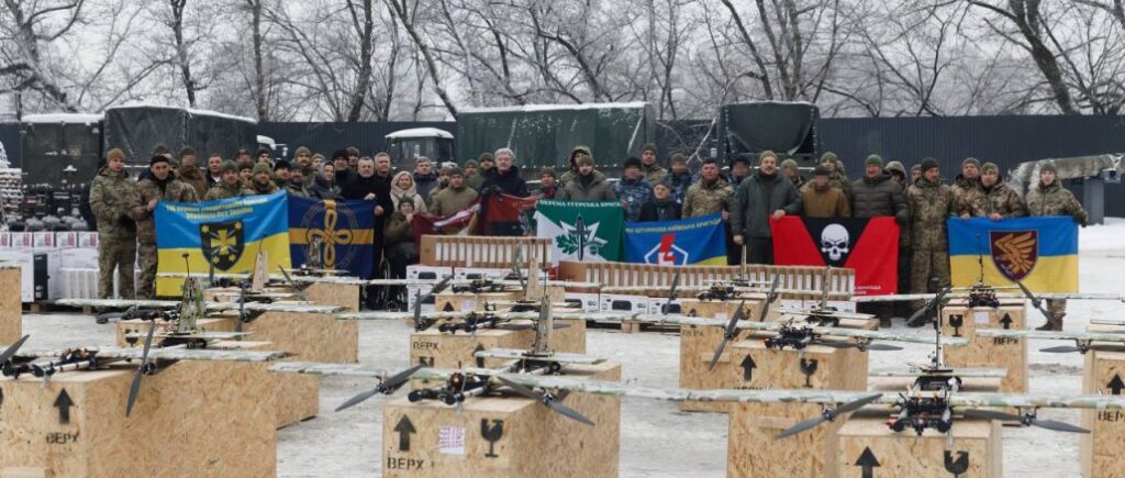 Poroshenko and Eurosolidarity MPs handed over drones and equipment to 14 brigades