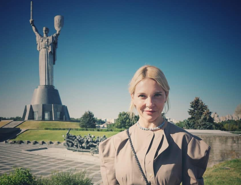 He denied the existence of the Ukrainian language and considered the war artificial: Lyovochkin’s ex-wife about their life together