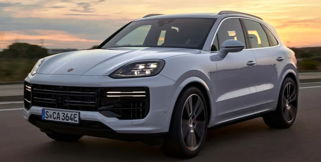 Porsche and travel in Europe: in Switzerland, a Ukrainian refugee was ordered to return social benefits due to a luxurious lifestyle