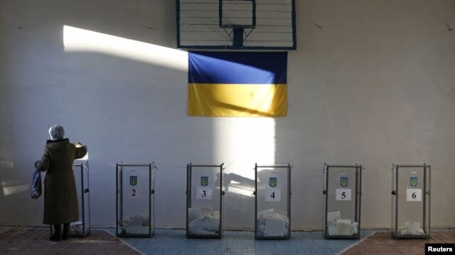 Truce for votes: why does Putin need elections in Ukraine?