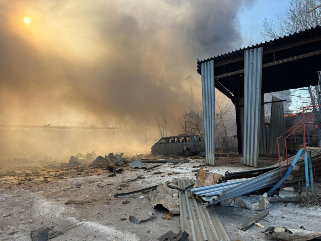 Російські війська вдарили авіабомбою по Слов’янську: загинула жінка і дитина