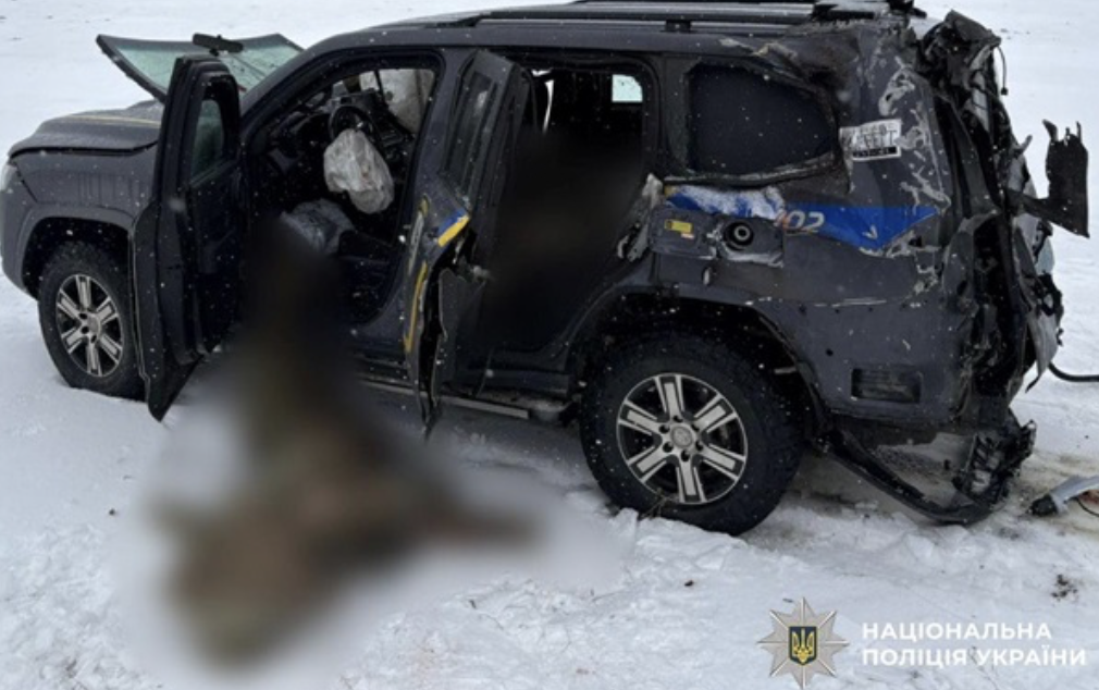 A Russian drone attacked an evacuation unit in the Kharkiv region, killing two police officers.