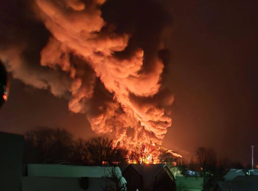 Drones hit the Pskov region: an oil depot caught fire